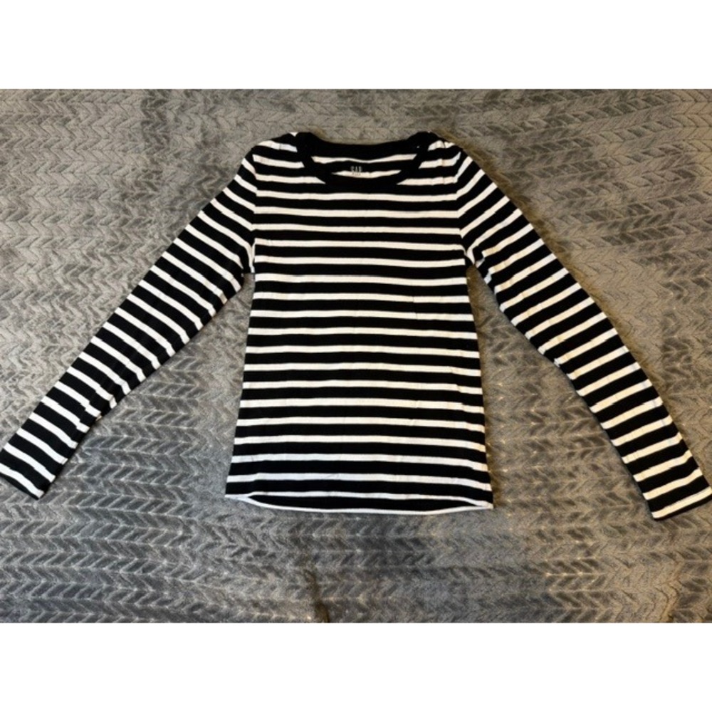 Gap Favorite Tee Womens Medium Black White Striped Long Sleeve Crewneck Top 0299